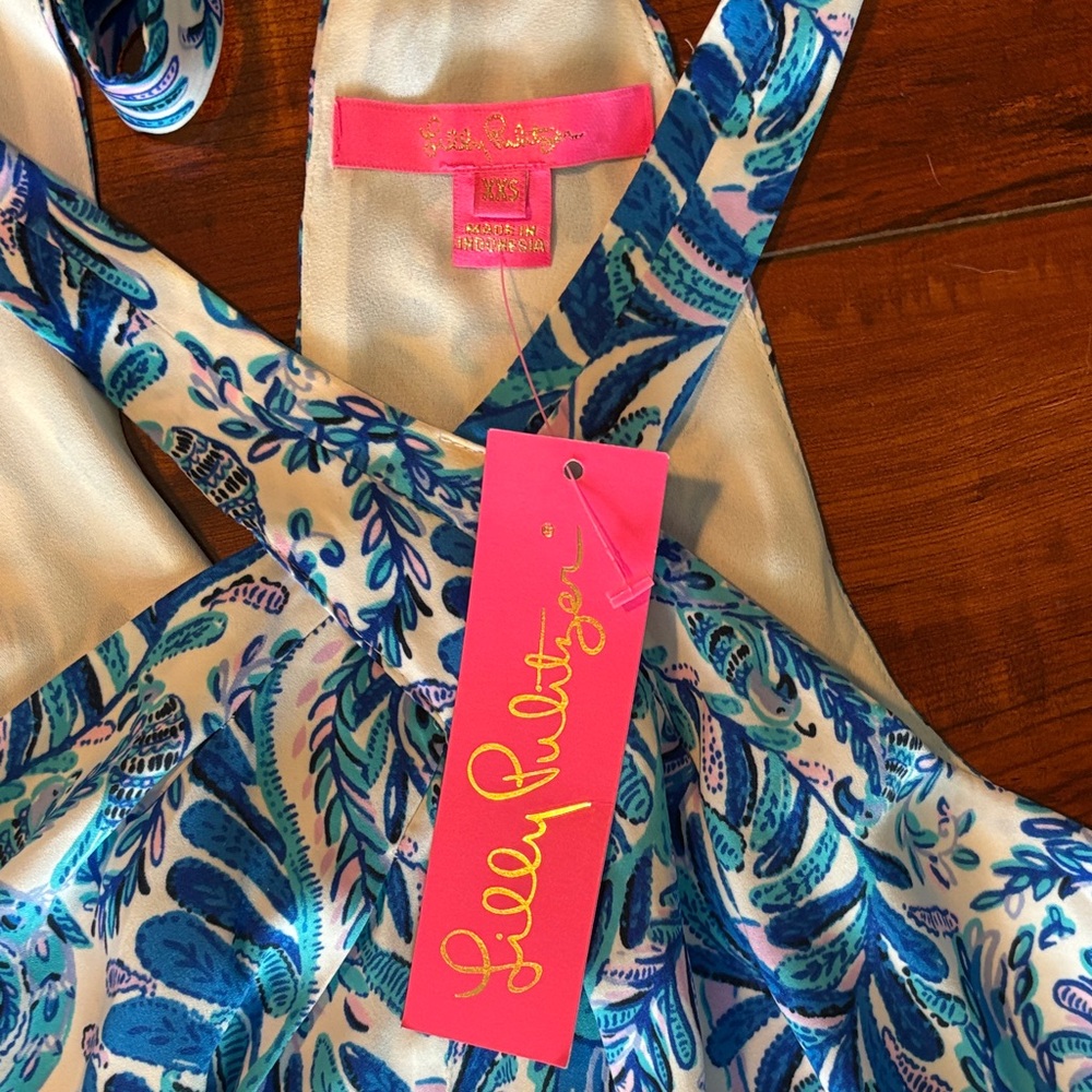 Lilly Pulitzer Blue and White Patterned Halter Top - Picture 6 of 8